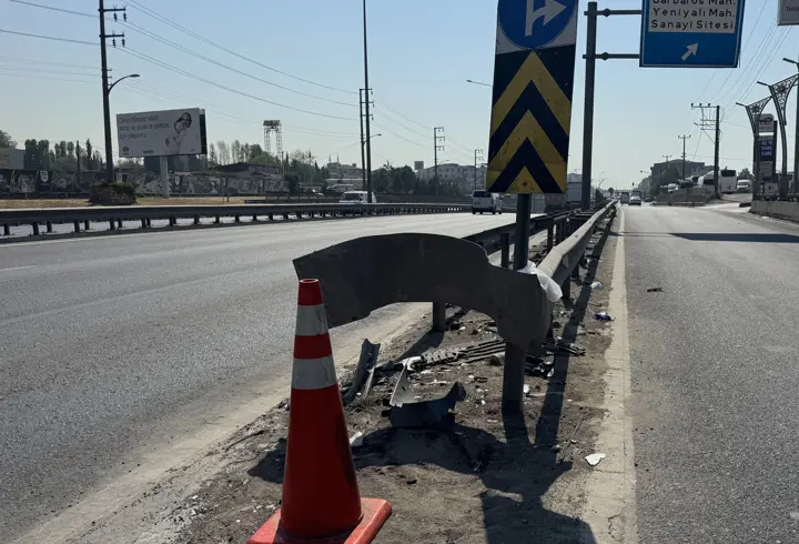 Kocaeli'de bariyere çarpan motosikletin sürücüsü öldü