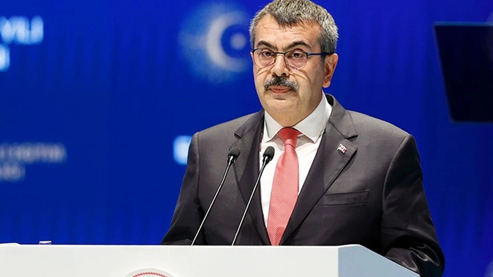 Bakan Tekin'den Siverek'te okula düzenlenen silahlı saldırıya ilişkin açıklama