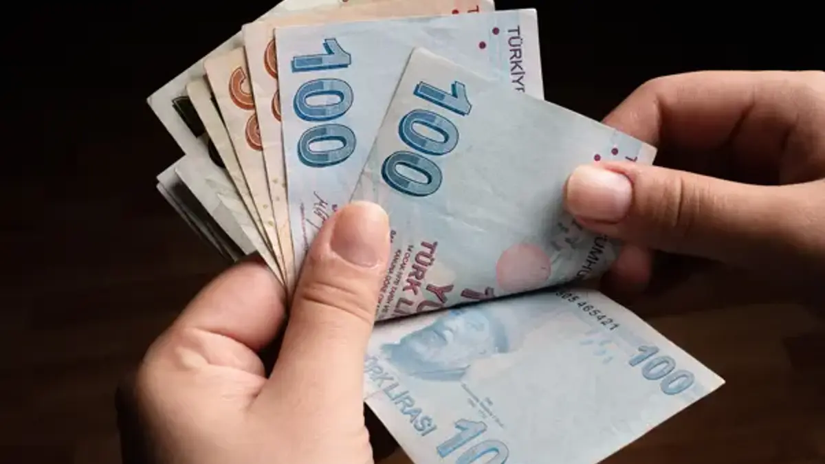 Emekli Maaşlarına Refah Payı Mı Geliyor? Ak Parti'den Yeni Düzenleme Sinyali