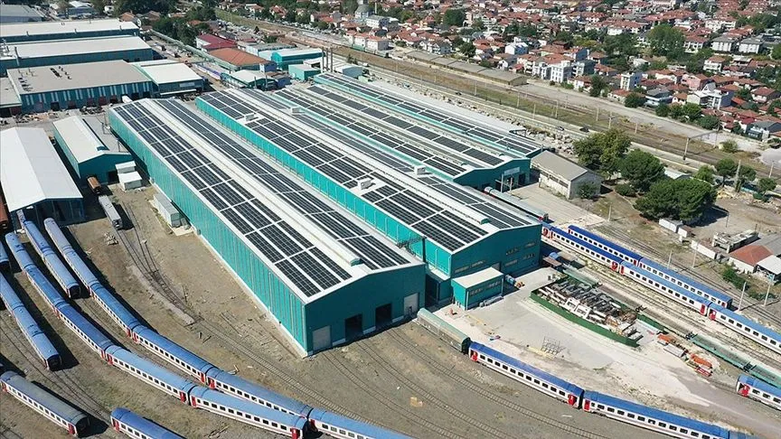 Milli Hızlı Tren güneş enerjisiyle üretiliyor