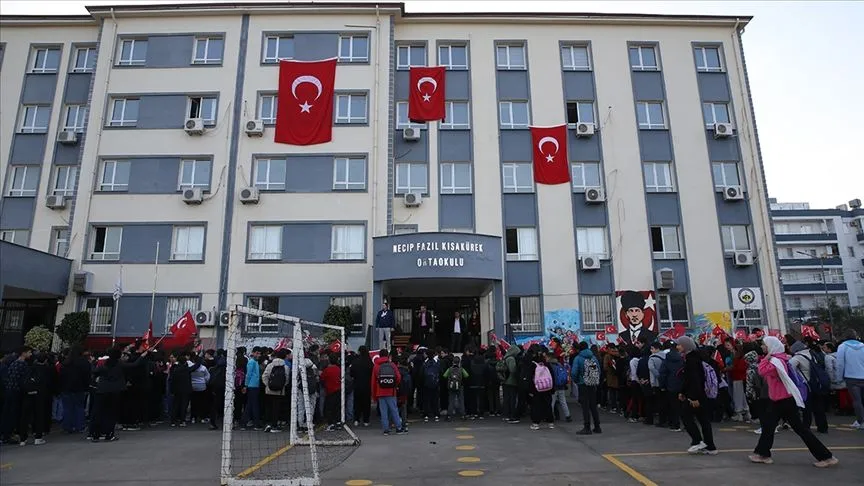 Hatay'da depremin üçüncü yılı nedeniyle 6 Şubat'ta eğitime ara verilecek