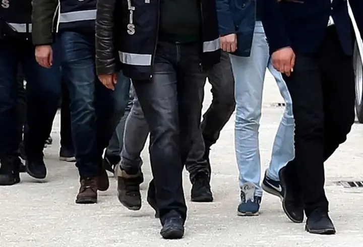 FETÖ’ye yönelik İstanbul'da operasyon: 4 şüpheli yakalandı