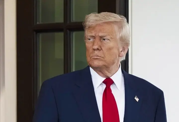 Trump yine Harvard Üniversitesini hedef aldı! "Demokrasiye tehdit"