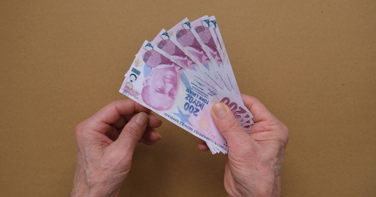100 bin TL'lik kredi için güncel faiz oranları