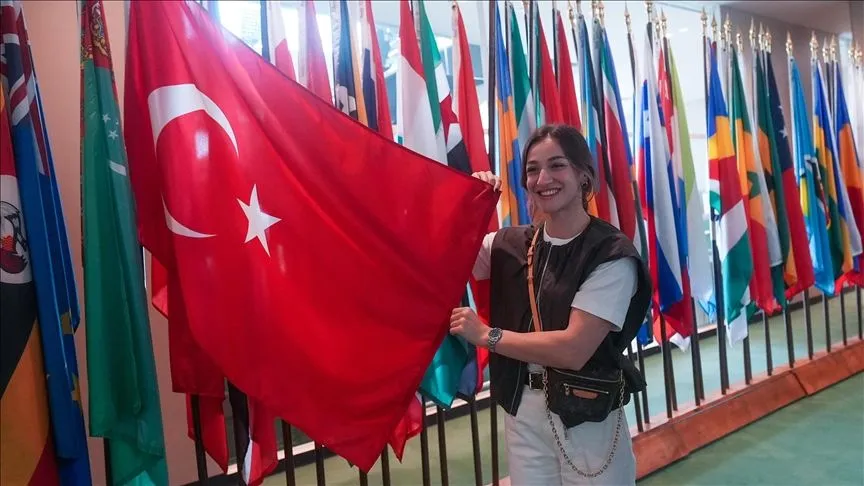 Milli boksör Buse Naz Çakıroğlu, Dünya Boks'un sıralamasında zirvede yer aldı