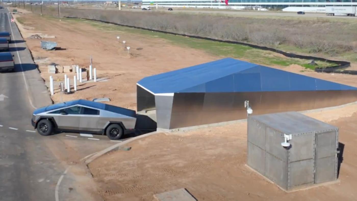 Tesla Cybertruck için beklenmedik düşüş: Talep beklentilerin altında kaldı