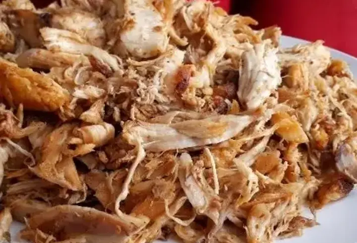 Haşlanmış Tavukla Ne Yapılır? Haşlanmış Tavuk İle Yapılabilecek Yemek Tarifleri...