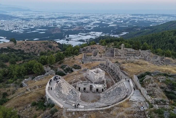 Antalya'daki Rhodiapolis Antik Kenti'nde kazılara yeniden başlanacak 