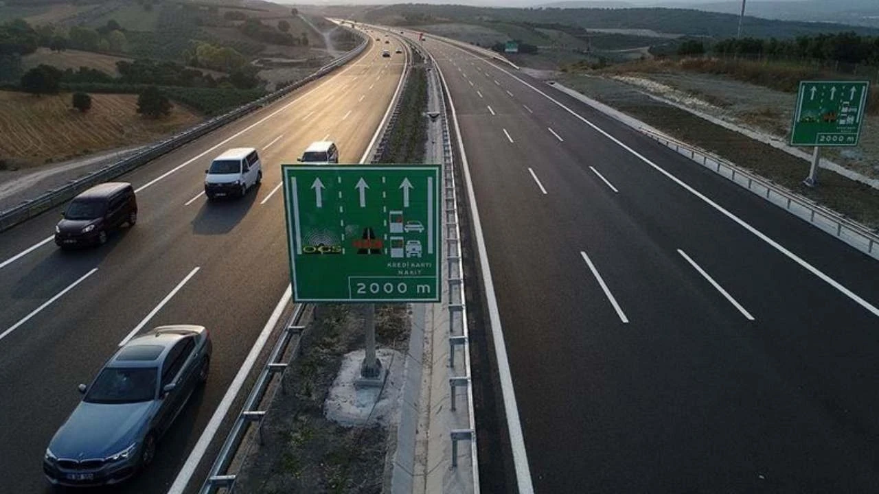 Bakan Uraloğlu'ndan köprü ve otoyol ücretlerine ilişkin açıklama