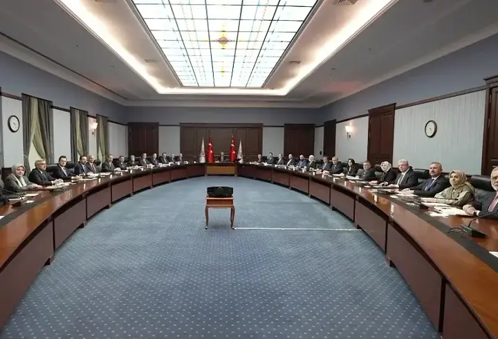 AK Parti'de MYK Pazartesi toplanıyor: Masada hangi konular var?