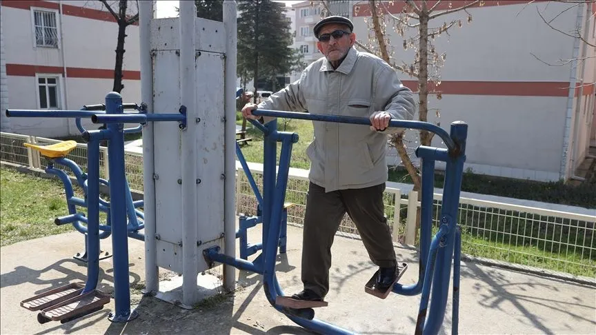Edirne'de 96 yaşındaki Yusuf Avcu yaşam enerjisiyle örnek oluyor