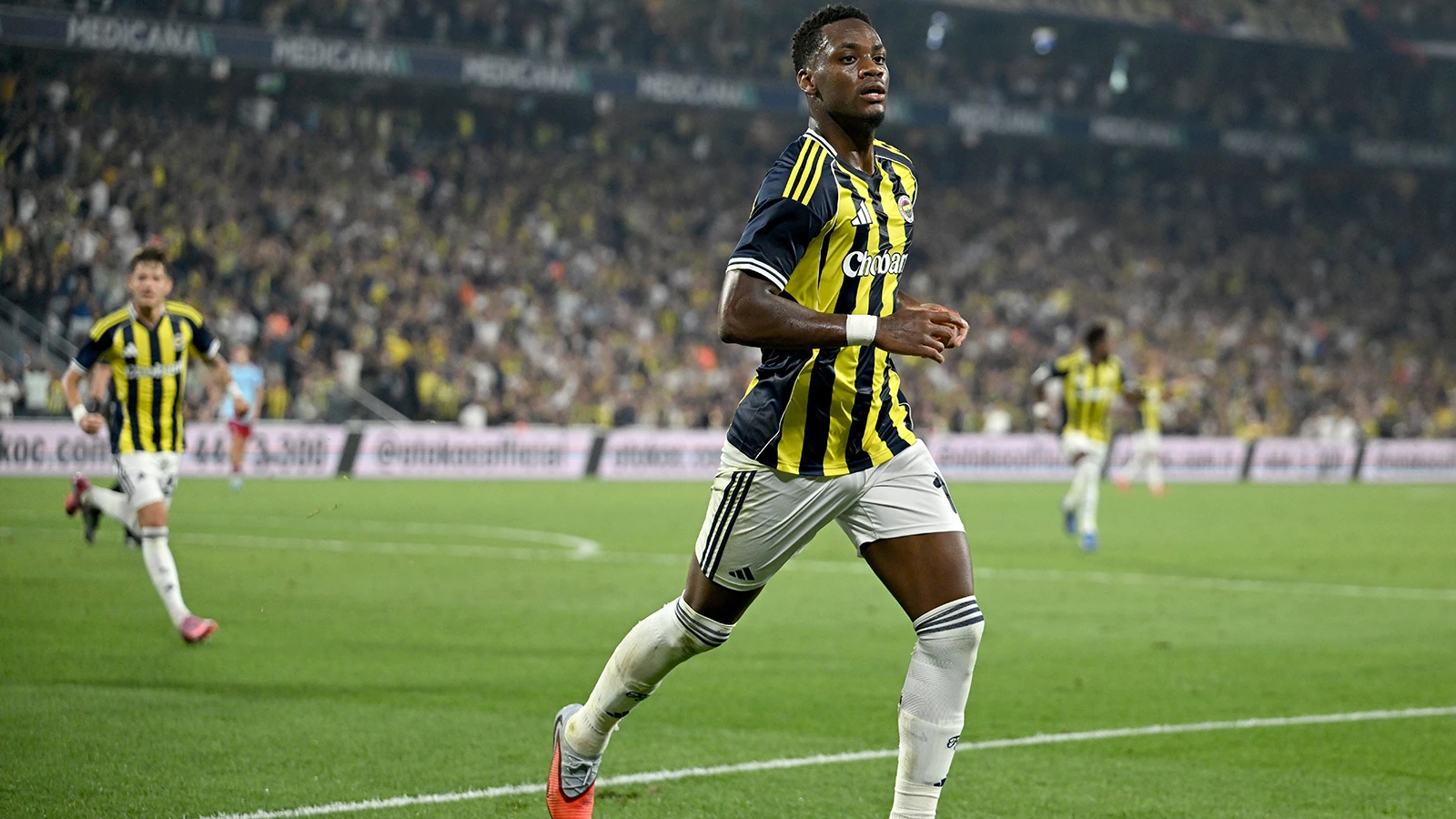 Fenerbahçe'de Jhon Duran gelişmesi: Dönüş tarihi belli oldu