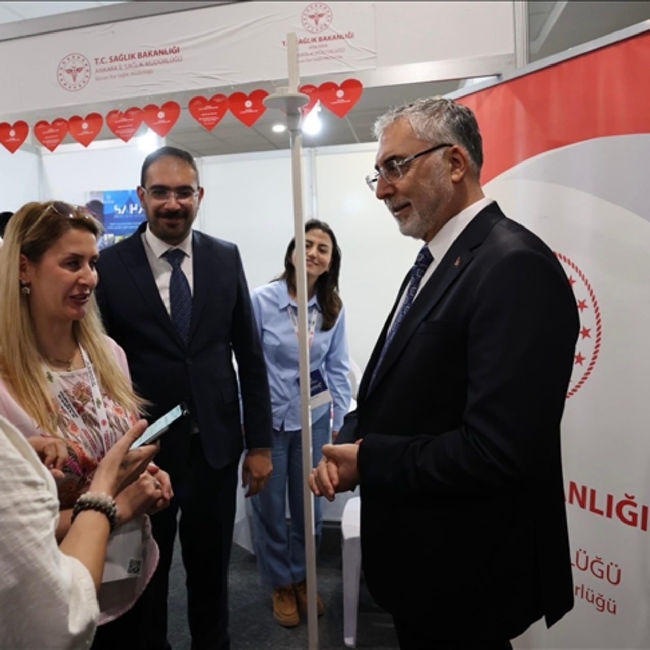 Bakan Işıkhan, "İdeal Kilonu Öğren, Sağlıklı Yaşa" kampanyasına katıldı