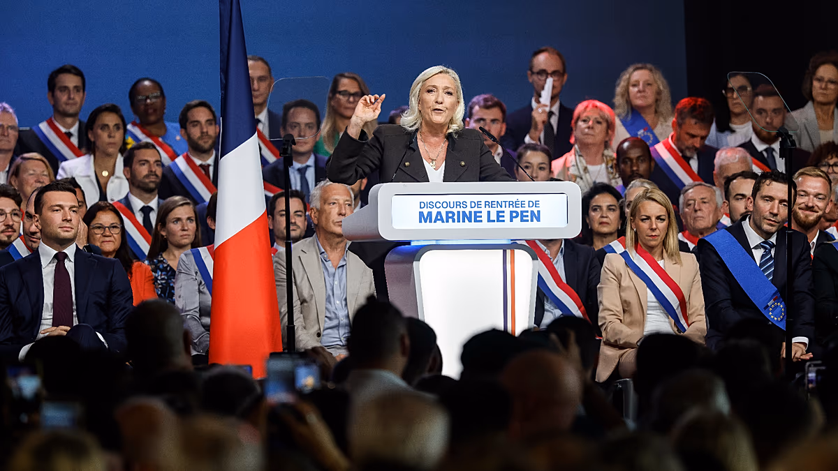 Le Pen, Türkiye Verilen AB Desteğinin Kesilmesini İstedi