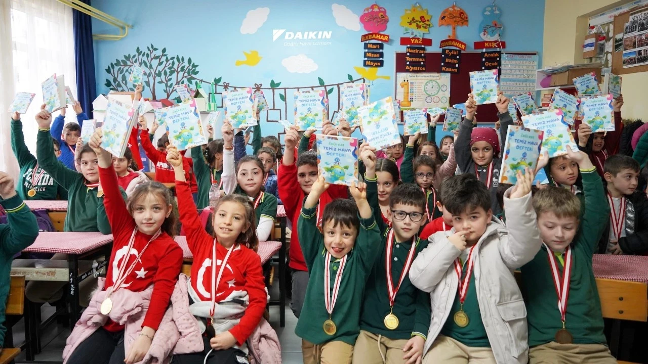 Daikin temiz hava bilincini yaymaya devam ediyor! 5 yeni okulda daha temiz hava sınıfı