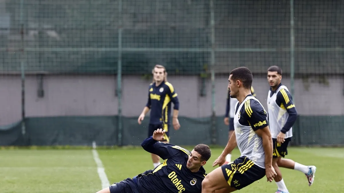 Fenerbahçe Samsunspor maçı hazırlıklarına başladı