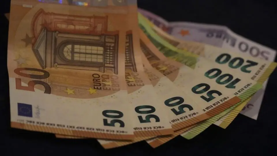Euro Bölgesi'nde enflasyon beklentinin üstünde
