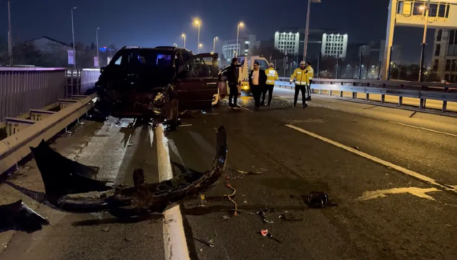 Şişli'de zincirleme kaza. 1'i ağır 2 kişi yaralandı