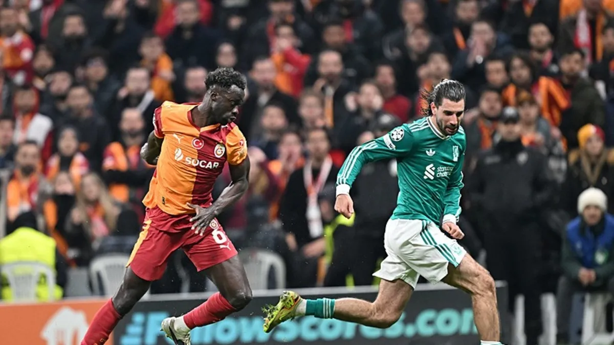 Galatasaray’da Davinson Sanchez cezalı duruma düştü! Liverpool rövanşında yok