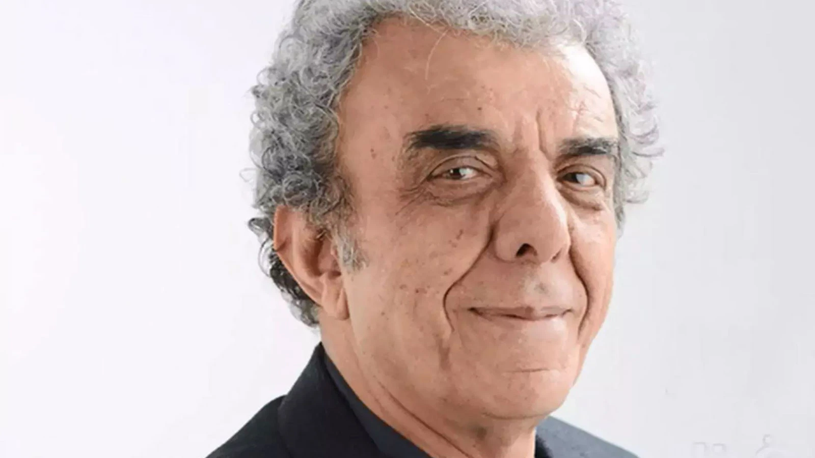 Acı haberi kardeşi duyurdu: Yönetmen Ali Özgentürk hayatını kaybetti