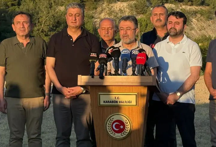 Bakan Yumaklı: Herkes bu savaşta yeşil vatan için mücadele ediyor
