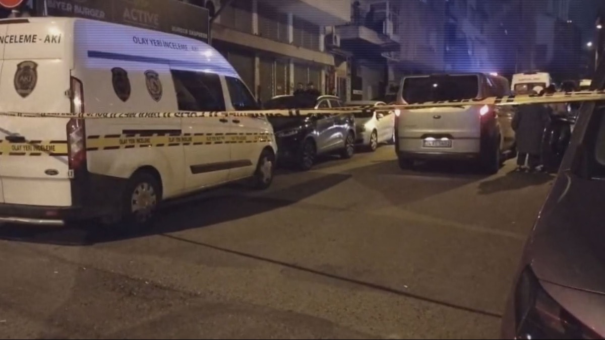 İstanbul'da aile faciası: Oğlunu ve kardeşini öldürdü