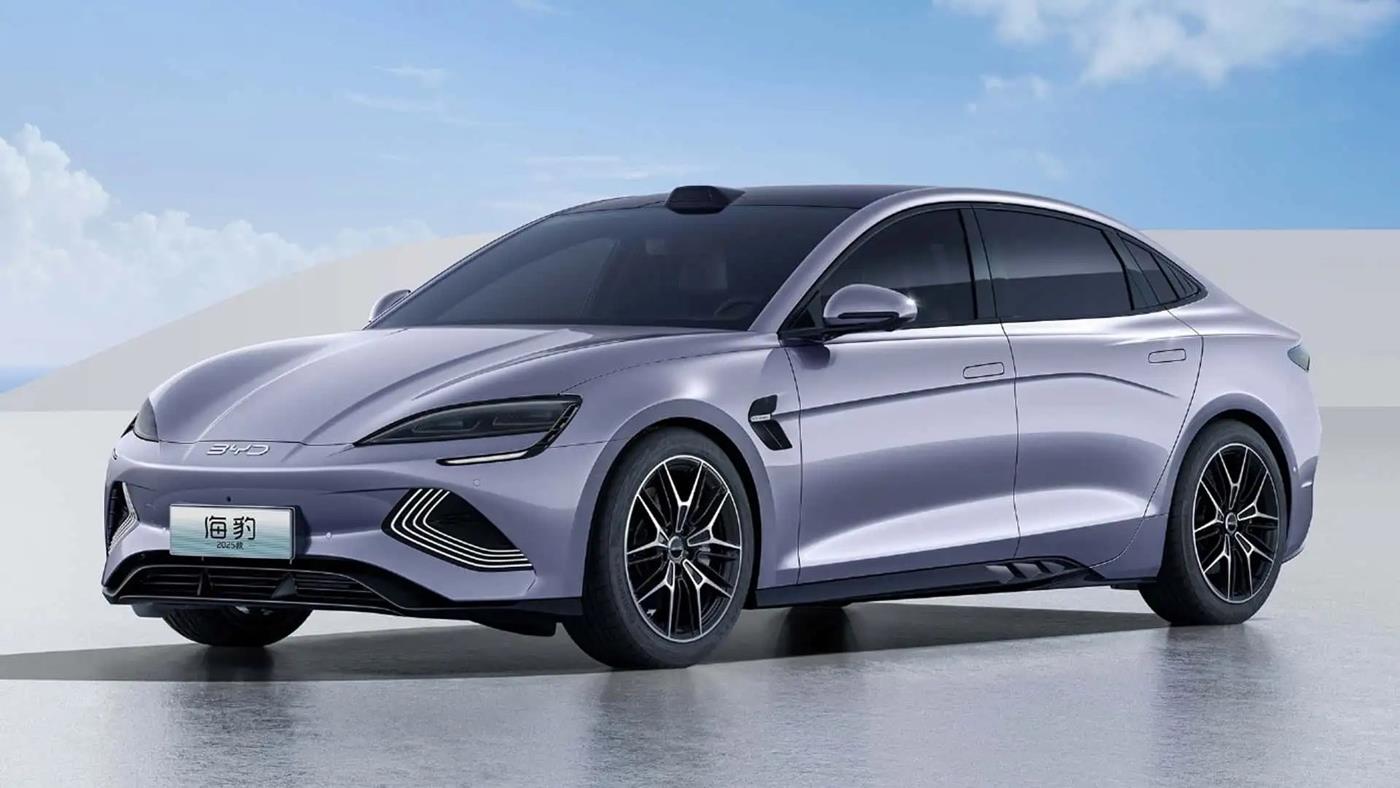 BYD, Çin'de yeni bir fiyat savaşı başlattı: Çinli üreticilerin hisseleri düştü