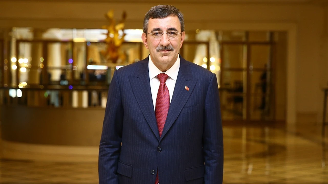 Cumhurbaşkanı Yardımcısı Yılmaz açıkladı: Orta Vadeli Program'da kesinti olacak mı?