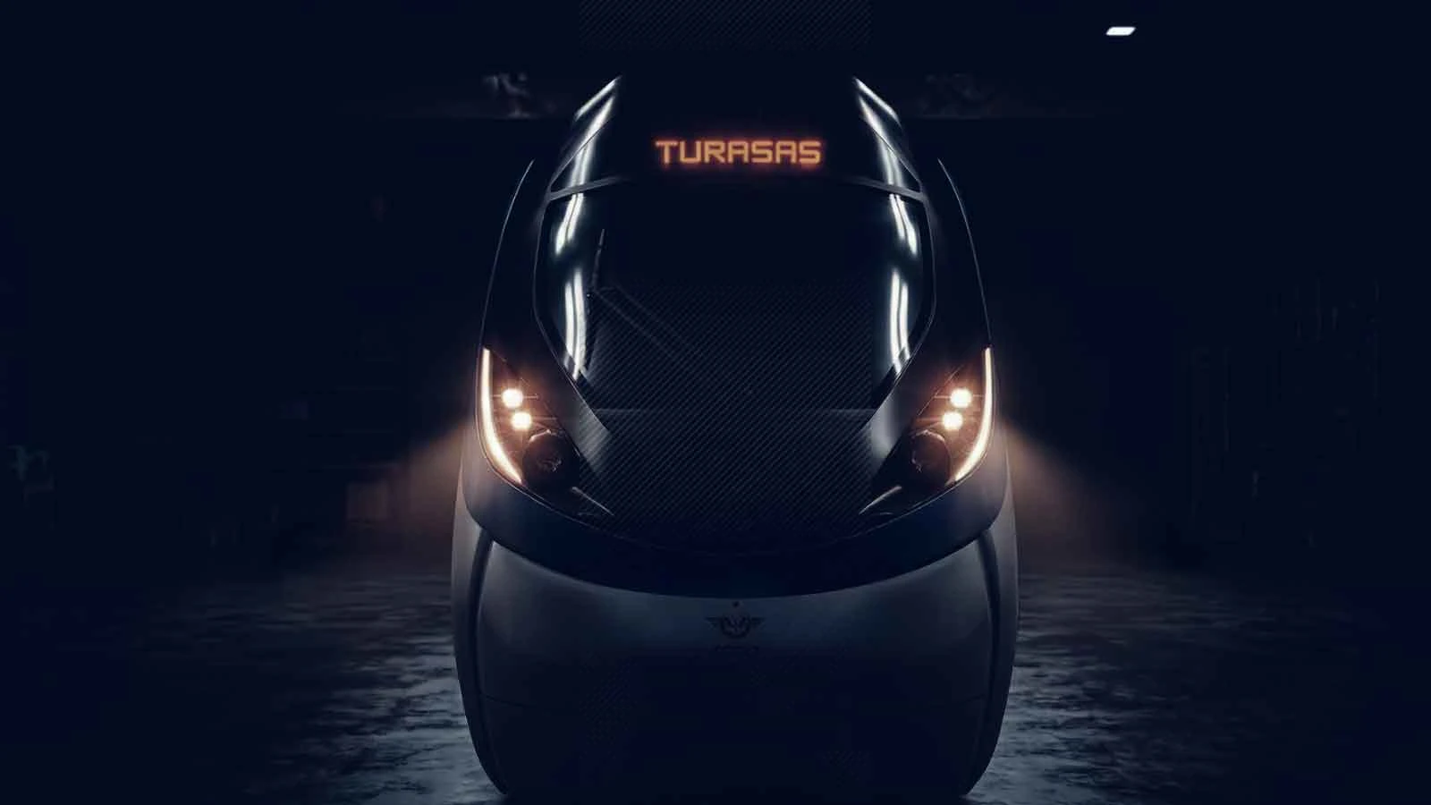Türkiye'nin ürettiği ilk hızlı tren raylara iniyor
