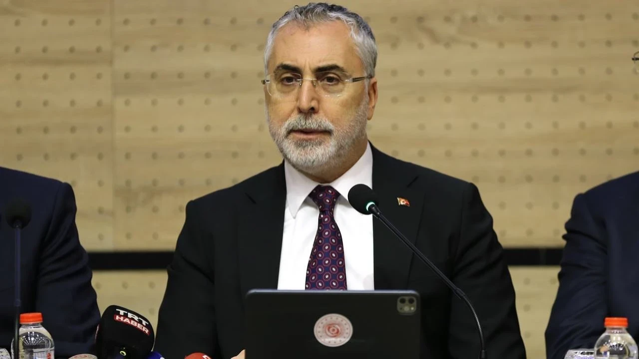 Işıkhan: İşsizlik oranı son 25 yılın en düşük seviyesinde