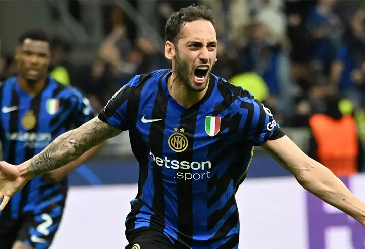 Şampiyonlar Ligi'nde tarihi yarı final! Hakan Çalhanoğlu'ndan Barça'ya karşı 1 gol 1 asist...