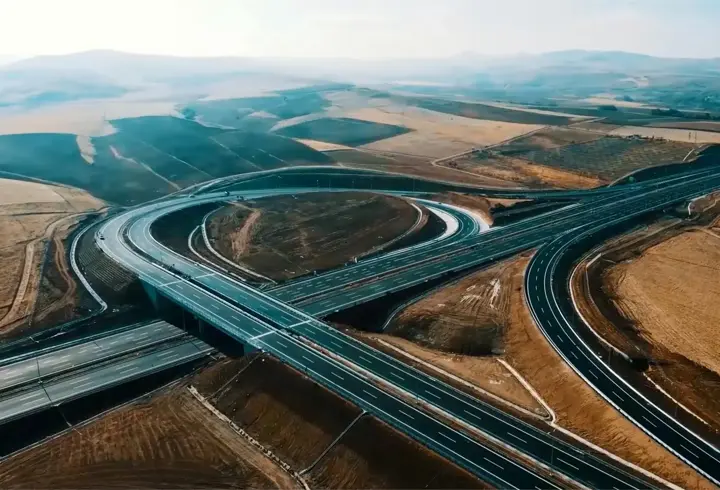 Bölünmüş yol uzunluğunda 23 yılda dev artış