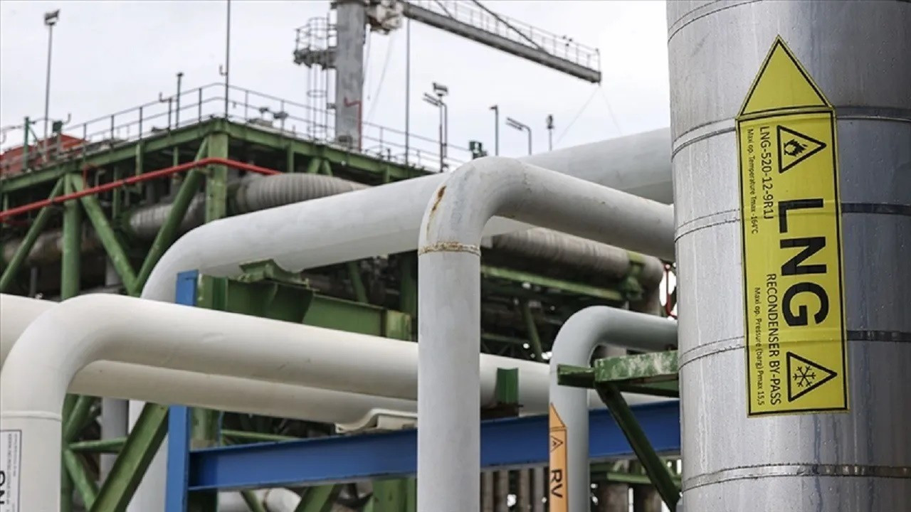 ABD'den alımı durdurmuştu: Çin ile BAE arasında 5 yıllık LNG anlaşması