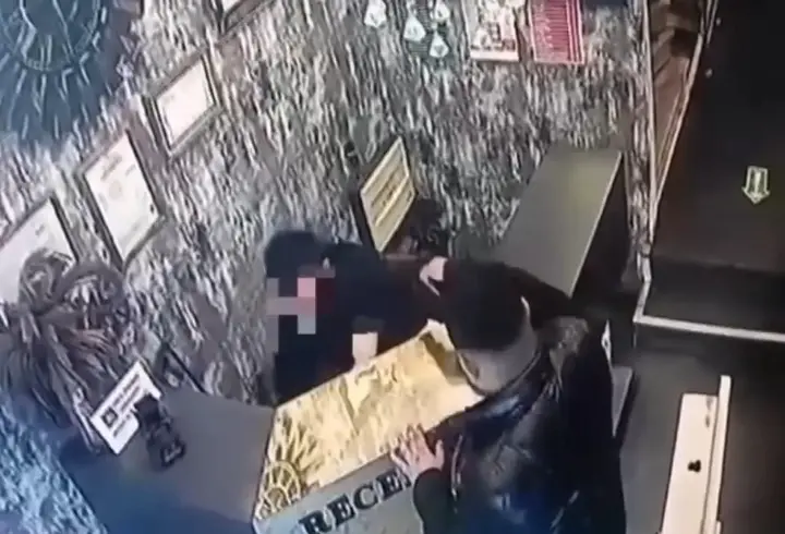 İstanbul- İstanbul'da 'Daltonlar' suç örgütüne operasyon: 16 gözaltı