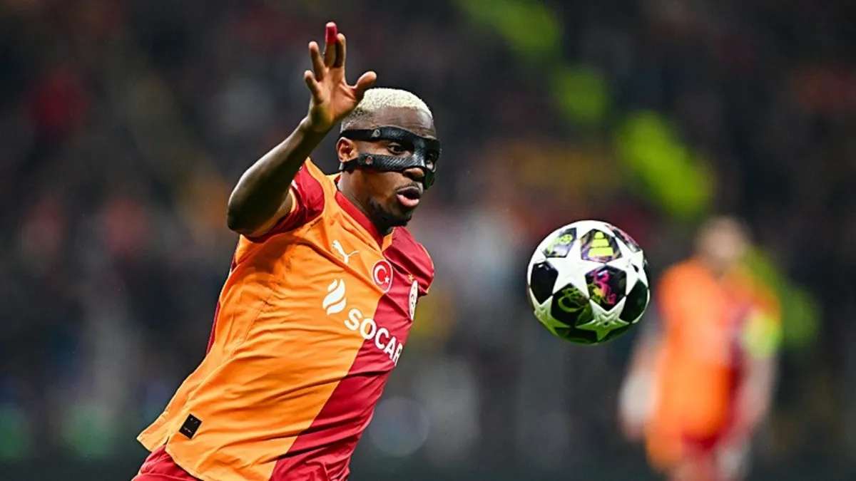 Alman futbol efsanesi, Osimhen'i Premier Lig devine önerdi!