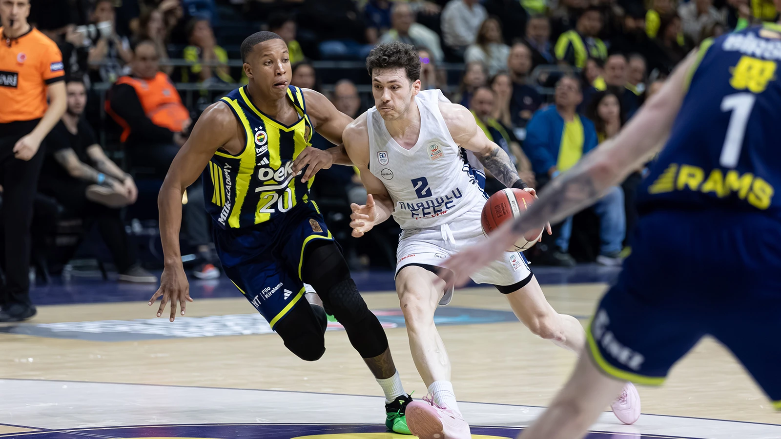 Euroleague'de Türk derbisi: Fenerbahçe Beko - Anadolu Efes