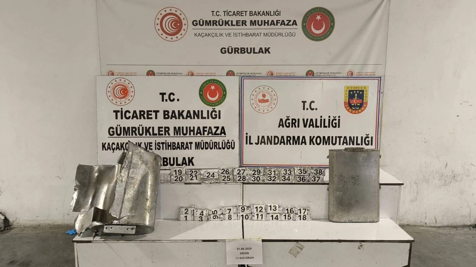 Tırın yakıt deposunda 11 kilo eroin ele geçirildi