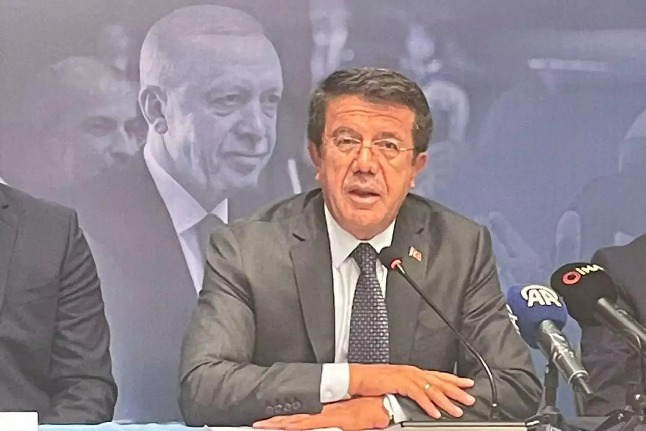 'Fon Mağduruyum' Diyen AKP’li Nihat Zeybekci: 'Bazı Kamu Kurumlarının Suistimali Var'