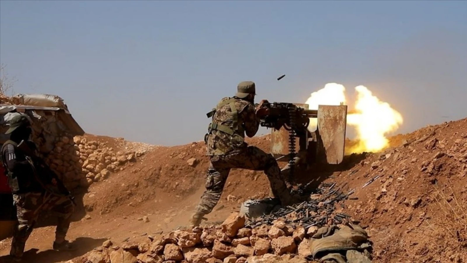 Halep'te Suriye güvenlik güçleri ile YPG/PKK arasında çatışma