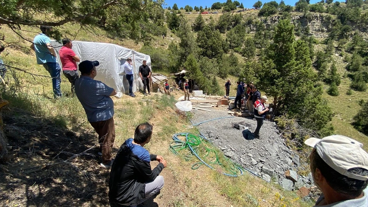 Erzurum'da taş ocağında göçük: 1 ölü, 2 ağır yaralı