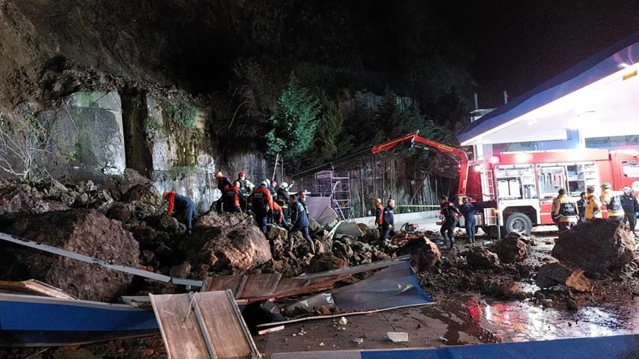 Samsun'da heyelan:  Baba ve iki çocuğu hayatını kaybetti