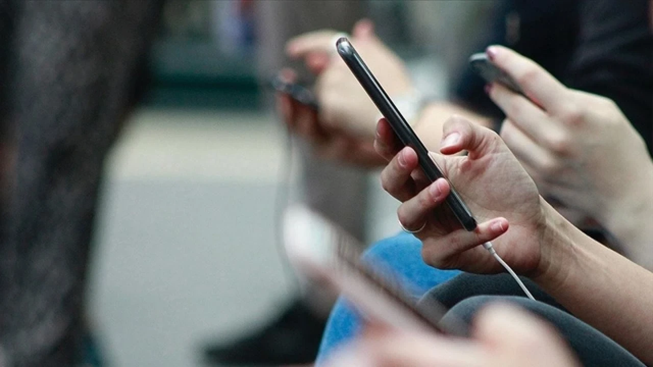 Cep Telefonu Alacaklara Yeni Taksit Düzenlemesi: Sınır İki Katına Çıktı