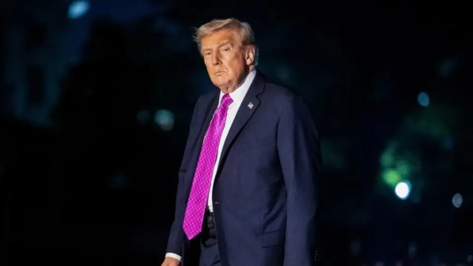 Trump İngiltere ziyaretinde 10 milyar doları aşan anlaşmaları açıklayacak