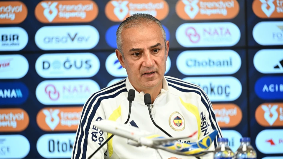 İsmail Kartal Slavia Prag Maçı Öncesi İki Yıldızının Son Durumunu Açıkladı: Ağrıları Vardı