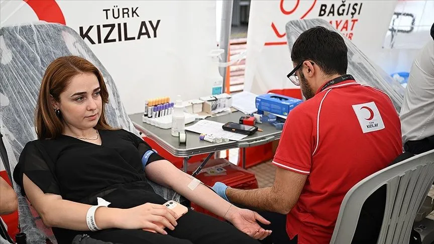 Kan bağışında, kadın ve gençlerin payı 2025'te arttı