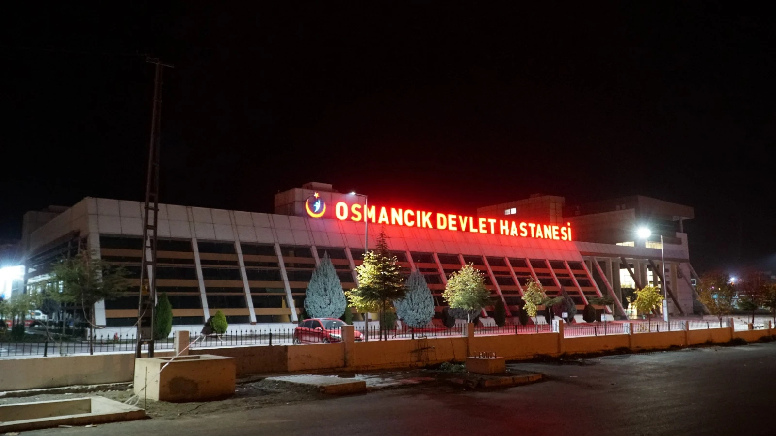 Çorum'da motosiklet çaya düştü: 1 ölü, 1 yaralı
