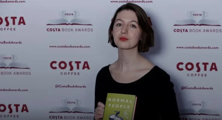 Gerekçe Filistin Hareketi'ne Destek: Sally Rooney'nin Kitapları Britanya'da Satılamayacak