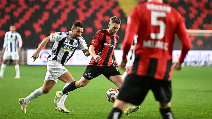 Gaziantep FK, sahasından 3 puanla ayrıldı