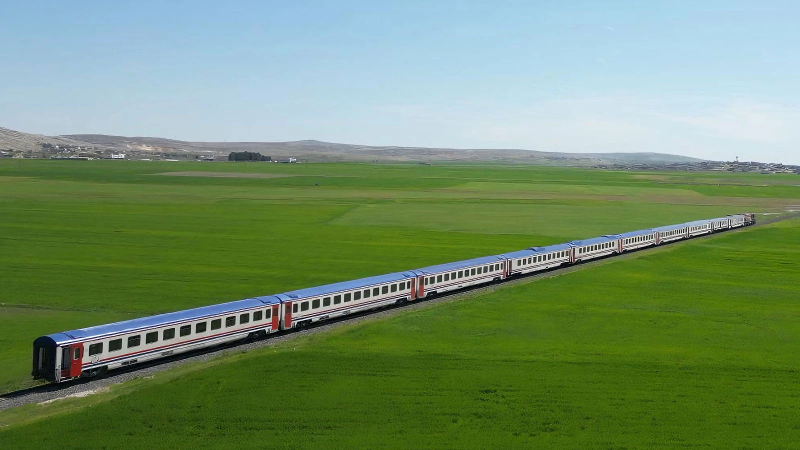Turistik Diyarbakır ekspresi cuma günü yola çıkıyor