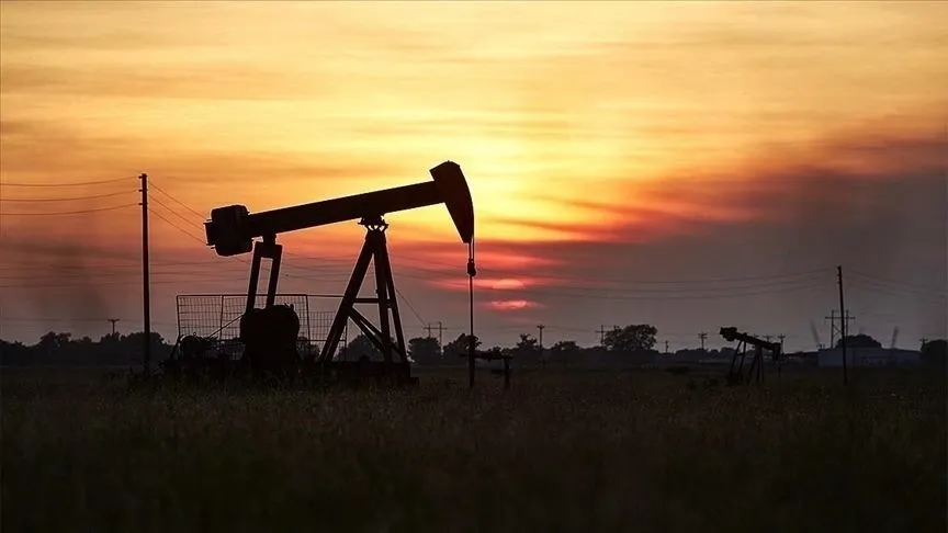 İngiltere, stratejik petrol rezervlerinden 13,5 milyon varili piyasaya sürecek